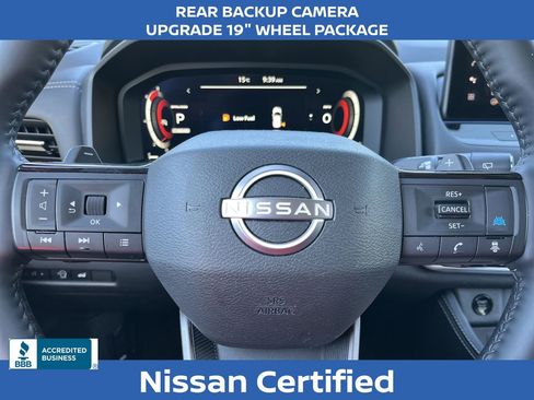 Certified 2025 Nissan Rogue Platinum w/ Platinum Premium Package image 9