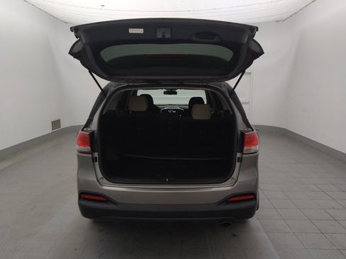 Used 2018 Kia Sorento LX image 29