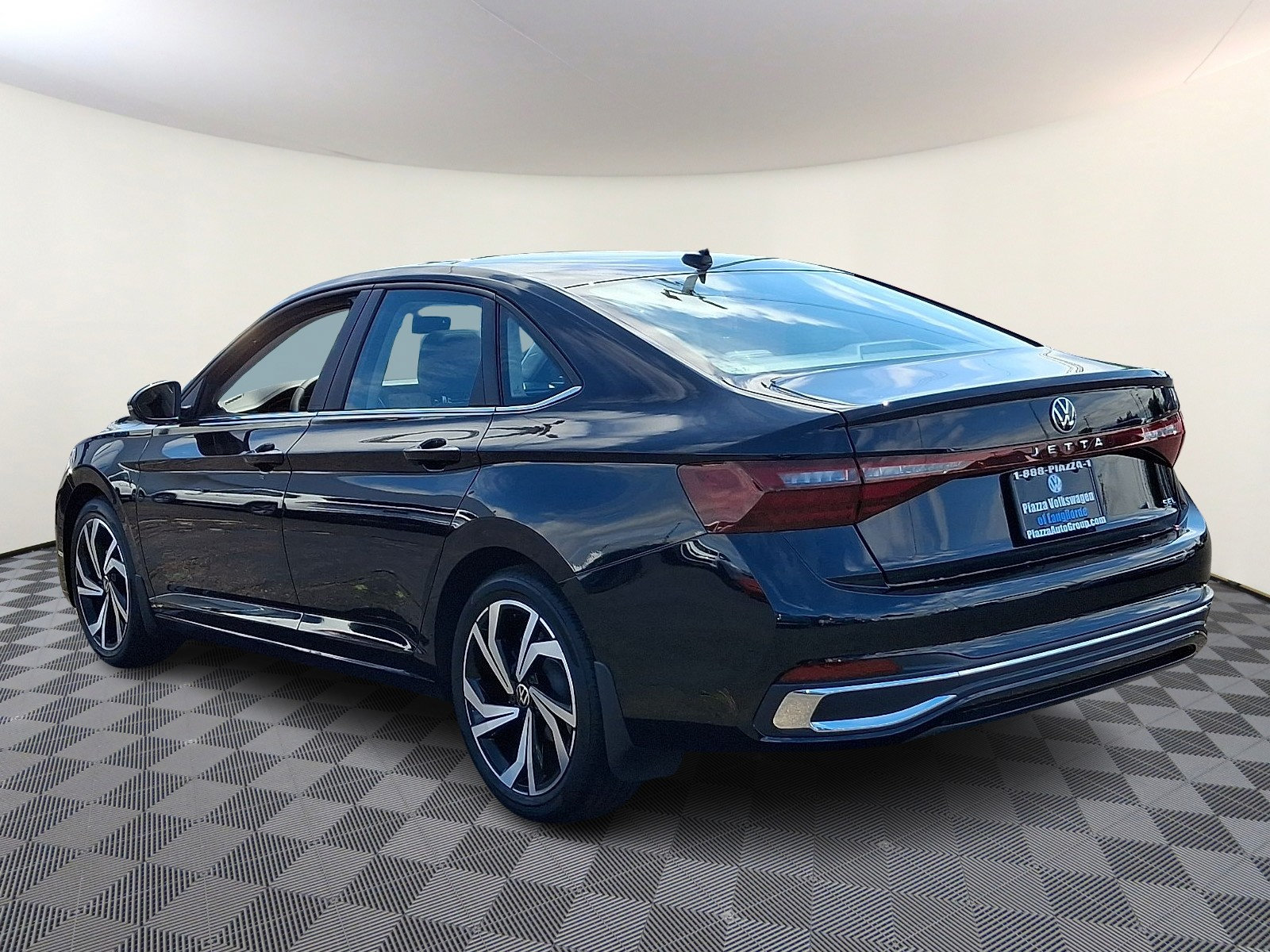 Certified 2026 Volkswagen Jetta SEL FWD image 5