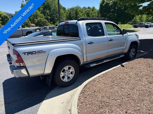 Used 2013 Toyota Tacoma PreRunner w/ TRD Off-Road Pkg RWD image 2