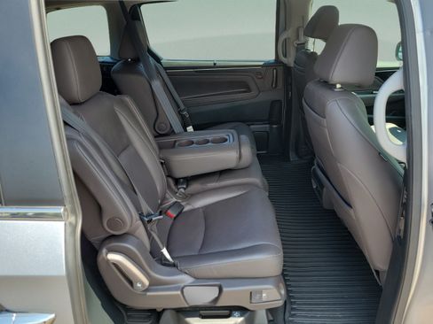 Used 2024 Honda Odyssey Touring image 10