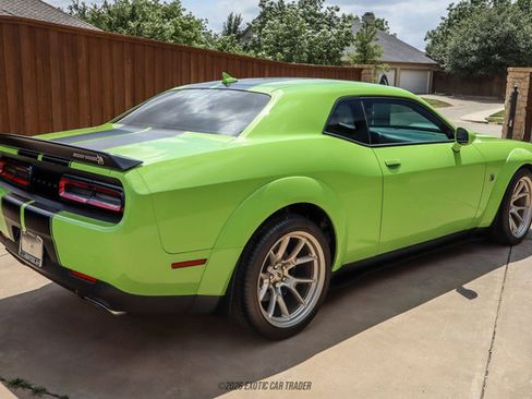 Used 2023 Dodge Challenger R/T Scat Pack RWD image 8