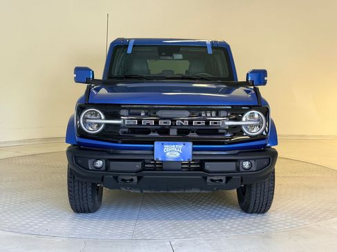 Used 2023 Ford Bronco Outer Banks image 6