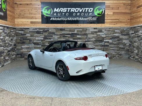 Used 2018 MAZDA MX-5 Miata Grand Touring image 16
