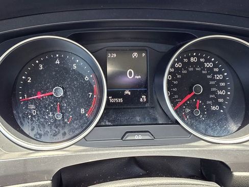 Used 2020 Volkswagen Tiguan SE w/ Panoramic Sunroof Package FWD image 19