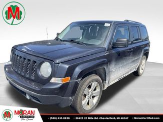 Used 2014 Jeep Patriot Latitude FWD video 1