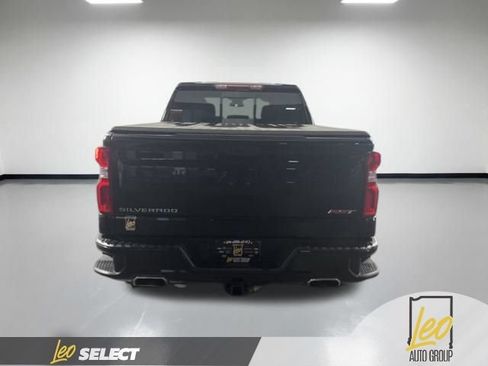 Used 2023 Chevrolet Silverado 1500 RST w/ Convenience Package II AWD/4WD image 5