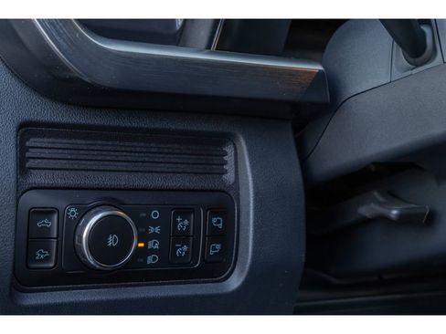 Used 2025 Ford F350 Lariat image 21