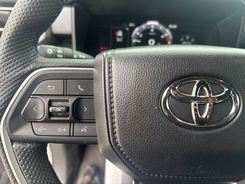Certified 2025 Toyota Tundra Platinum w/ TRD Off-Road Package AWD/4WD image 16