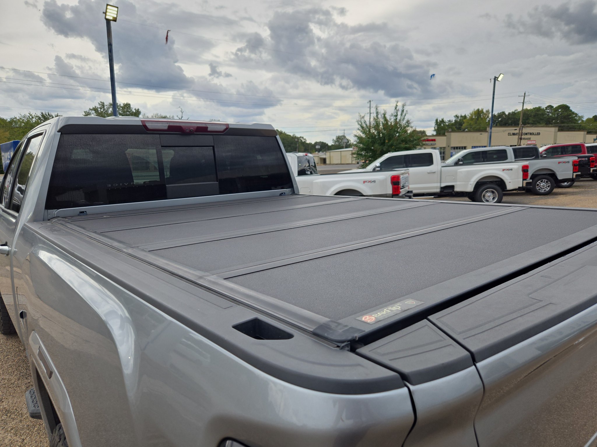 Used 2024 GMC Sierra 2500 AT4 w/ AT4 Premium Plus Package AWD/4WD image 15