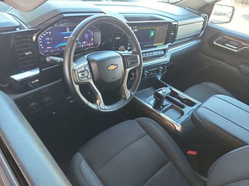 Certified 2025 Chevrolet Silverado 1500 LT w/ LPO, Dark Essentials Package image 6