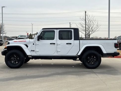 Certified 2021 Jeep Gladiator Willys image 6