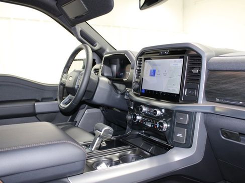 New 2025 Ford F150 Lariat w/ Equipment Group 501A Mid image 36