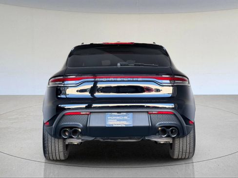 Certified 2026 Porsche Macan AWD/4WD image 7
