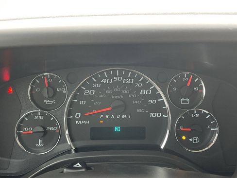 New 2025 Chevrolet Express 2500 Extended w/ Driver Convenience Package image 36