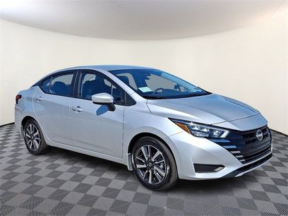 New 2025 Nissan Versa SV w/ Trunk Package