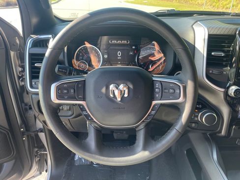 Used 2025 RAM 1500 Big Horn AWD/4WD image 13