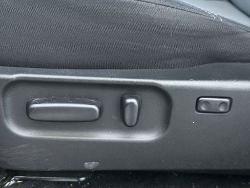 Used 2023 Toyota Tacoma TRD Off-Road w/ Technology Package image 27