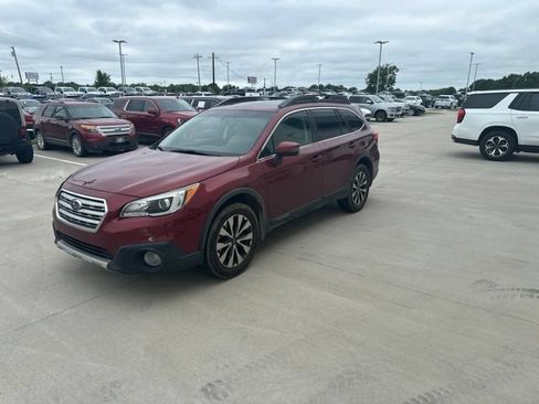 Used 2016 Subaru Outback 2.5i Limited AWD/4WD image 7