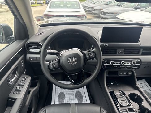 Certified 2026 Honda Pilot EX-L image 21