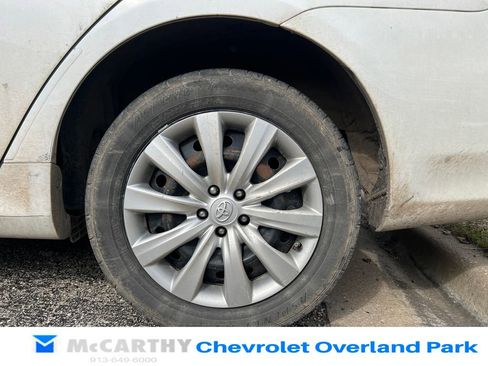 Used 2013 Toyota Corolla LE image 7