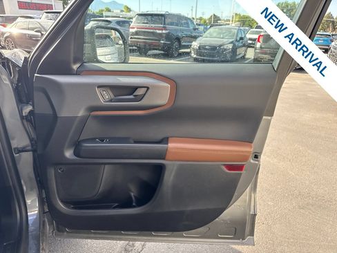 Used 2025 Ford Bronco Sport Outer Banks w/ Outer Banks Tech Package+ AWD/4WD image 10