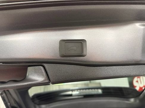 Used 2024 Toyota RAV4 XLE w/ Convenience Package AWD/4WD image 10