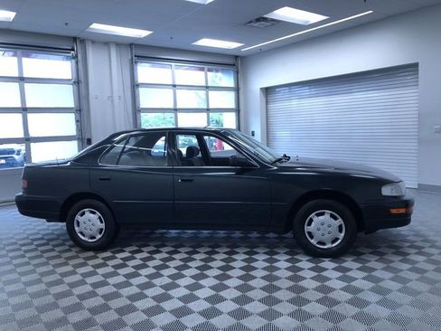 Used 1993 Toyota Camry LE FWD image 31