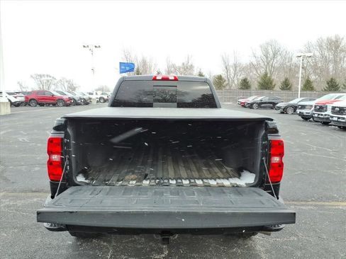 Used 2017 Chevrolet Silverado 1500 LT w/ Midnight Edition image 26