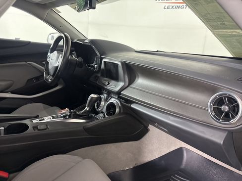 Used 2023 Chevrolet Camaro LT RWD image 27