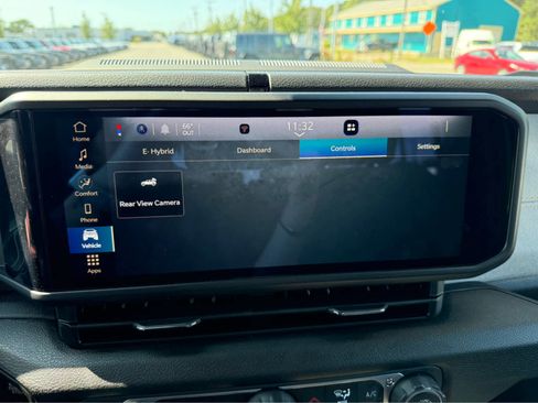 Used 2025 Jeep Wrangler Sport S image 23