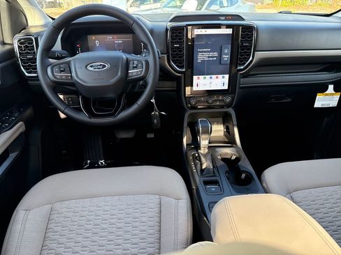 New 2025 Ford Ranger XLT w/ FX4 Off-Road Package image 5