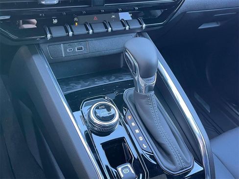 New 2026 GMC Canyon Elevation w/ Convenience Package image 25