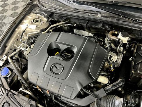 Used 2024 MAZDA MAZDA3 s FWD image 29