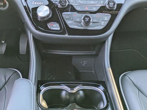 New 2026 Chrysler Pacifica Limited w/ S Appearance Package image 22