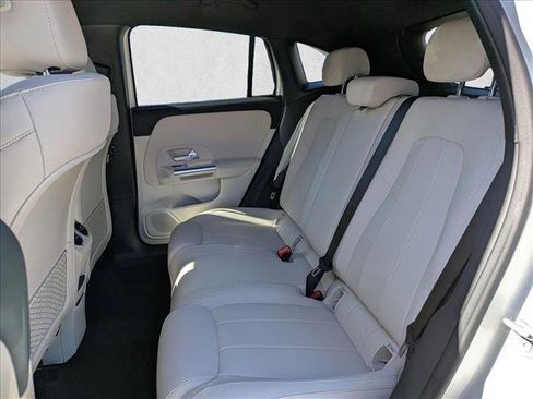 New 2026 Mercedes-Benz GLA 250 image 14