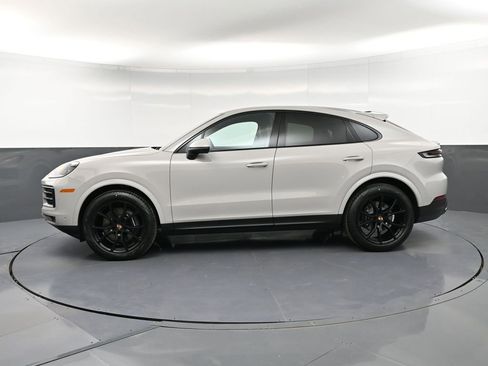 New 2026 Porsche Cayenne Coupe AWD/4WD image 2