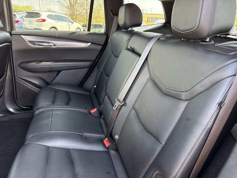 Used 2021 Cadillac XT6 Luxury image 16
