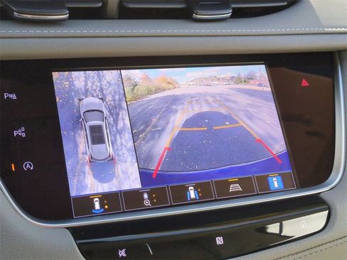 Used 2021 Cadillac XT5 Premium Luxury image 21