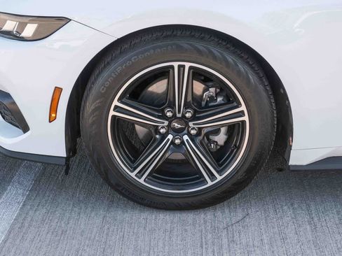 Used 2024 Ford Mustang Coupe RWD image 10