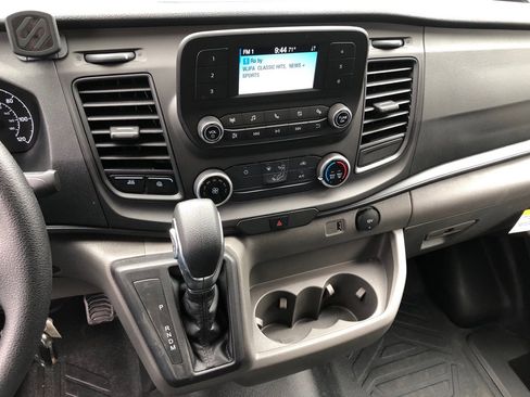 Used 2025 Ford Transit 250 148 Medium Roof image 24