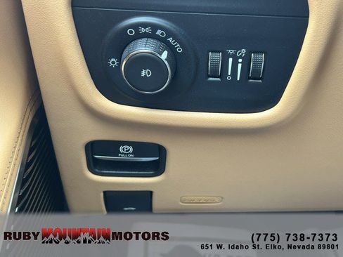 Used 2023 Jeep Grand Cherokee Summit image 15