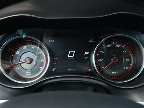Used 2022 Dodge Charger SXT RWD image 12