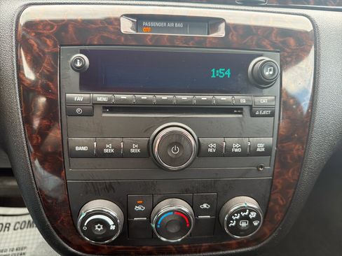 Used 2014 Chevrolet Impala Limited LS image 23