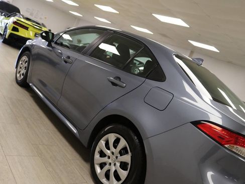 Used 2022 Toyota Corolla LE image 86