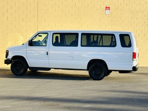 Used 2014 Ford E-350 and Econoline 350 XL w/ Power Windows & Locks Group RWD image 5