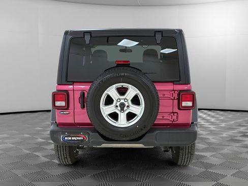 Used 2022 Jeep Wrangler Sport image 4