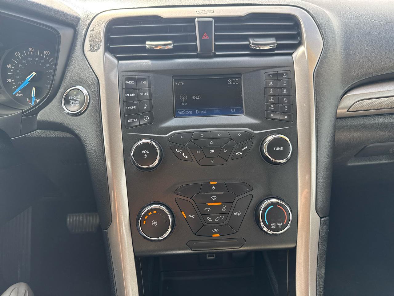 Used 2019 Ford Fusion S FWD image 19