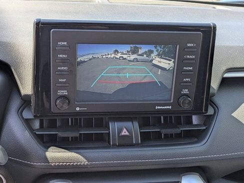 Used 2021 Toyota RAV4 XLE image 22