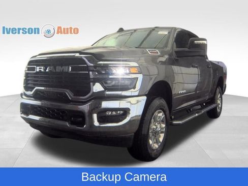 Used 2025 RAM 2500 Big Horn AWD/4WD image 5